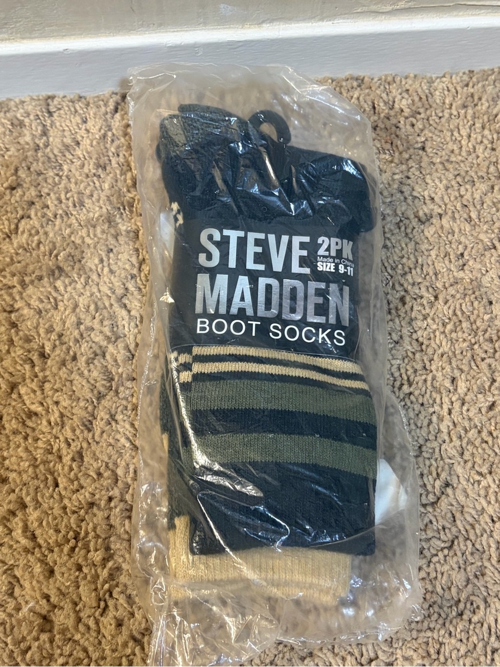 Steve Madden black striped boot socks size US 9-11